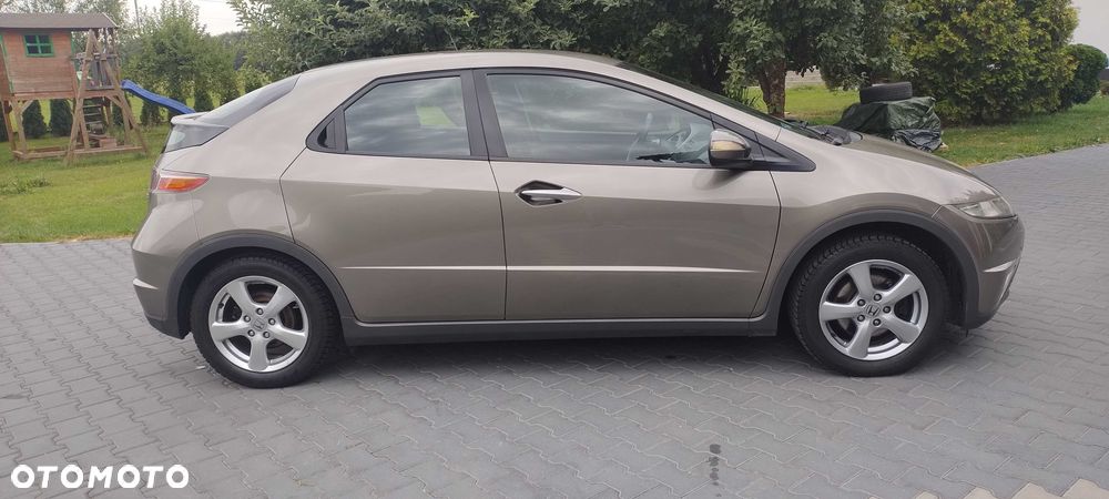 Honda Civic - 3