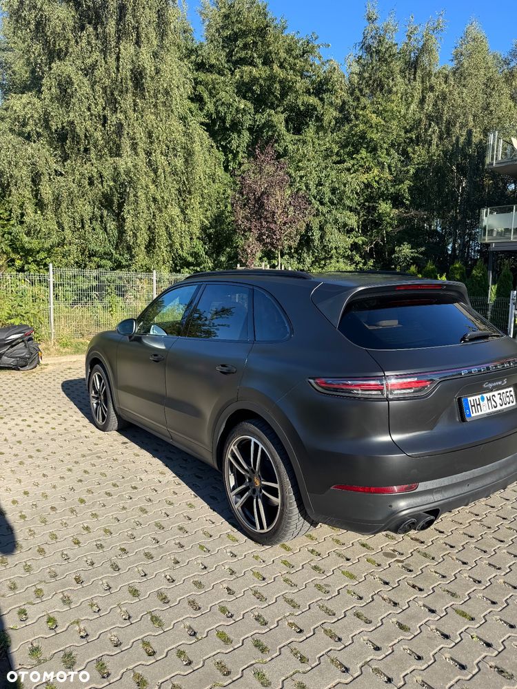 Porsche Cayenne S - 4