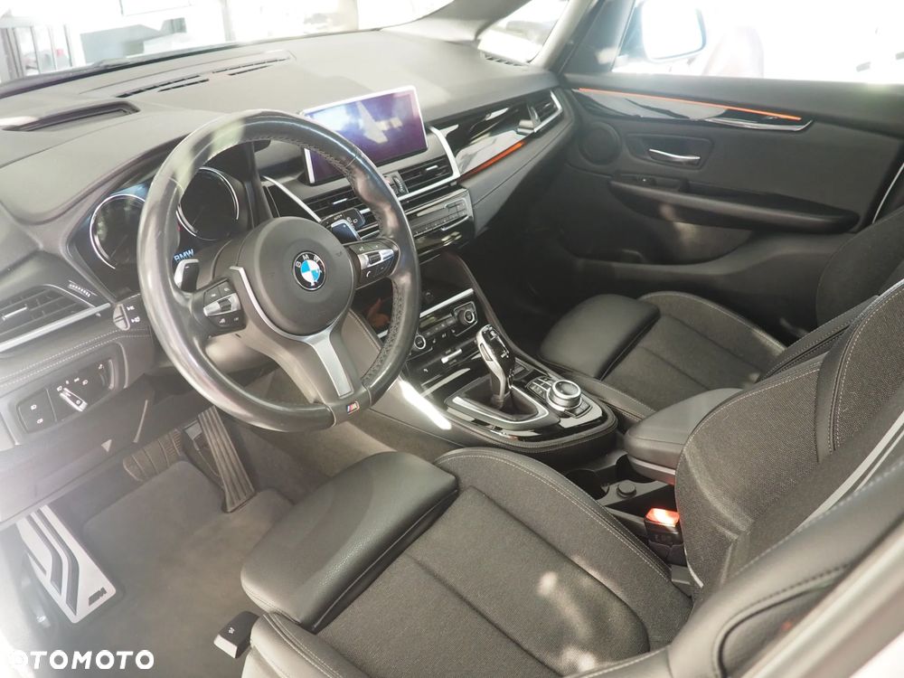 BMW Seria 2 218d M Sport - 39