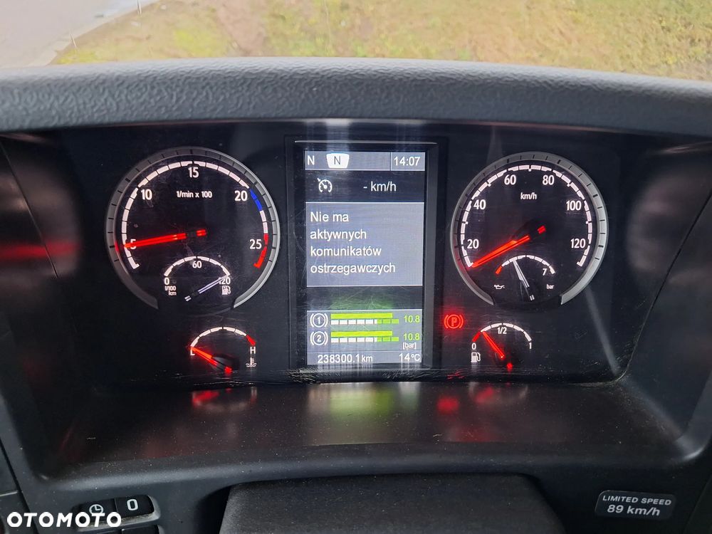 Scania R 560 8x4 - 14