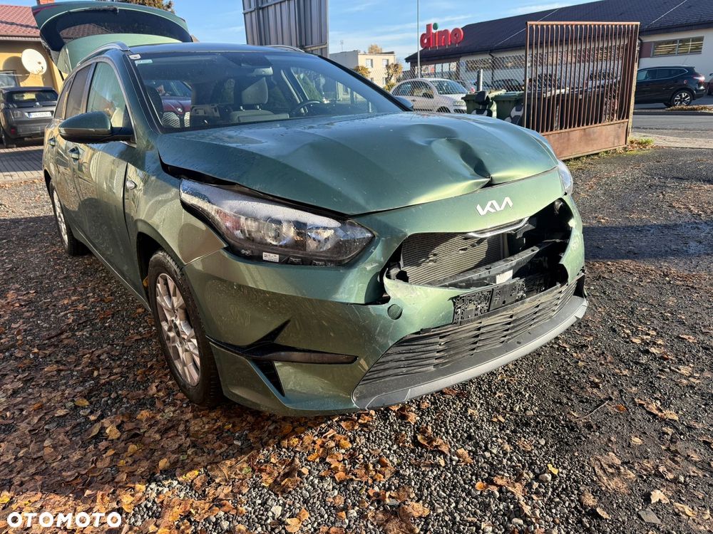 Kia Ceed 1.5 T-GDI MHEV L Business Line