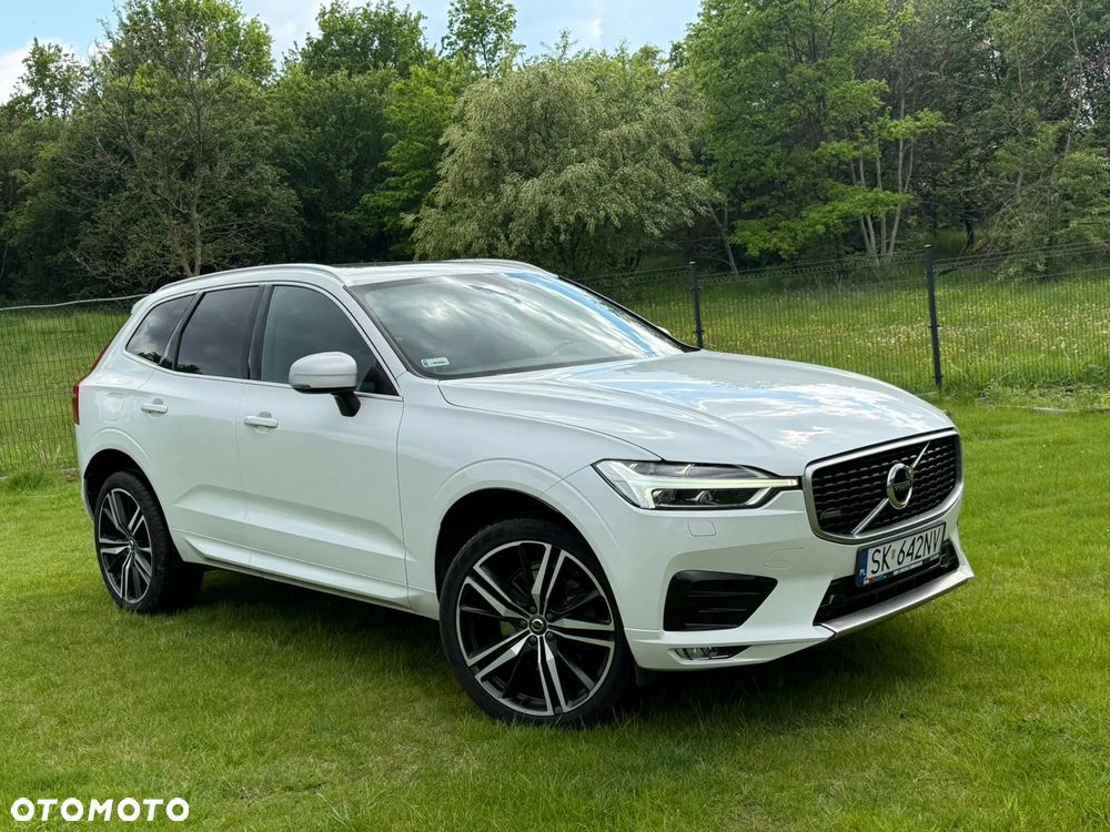 Volvo XC 60 T5 AWD R-Design - 1