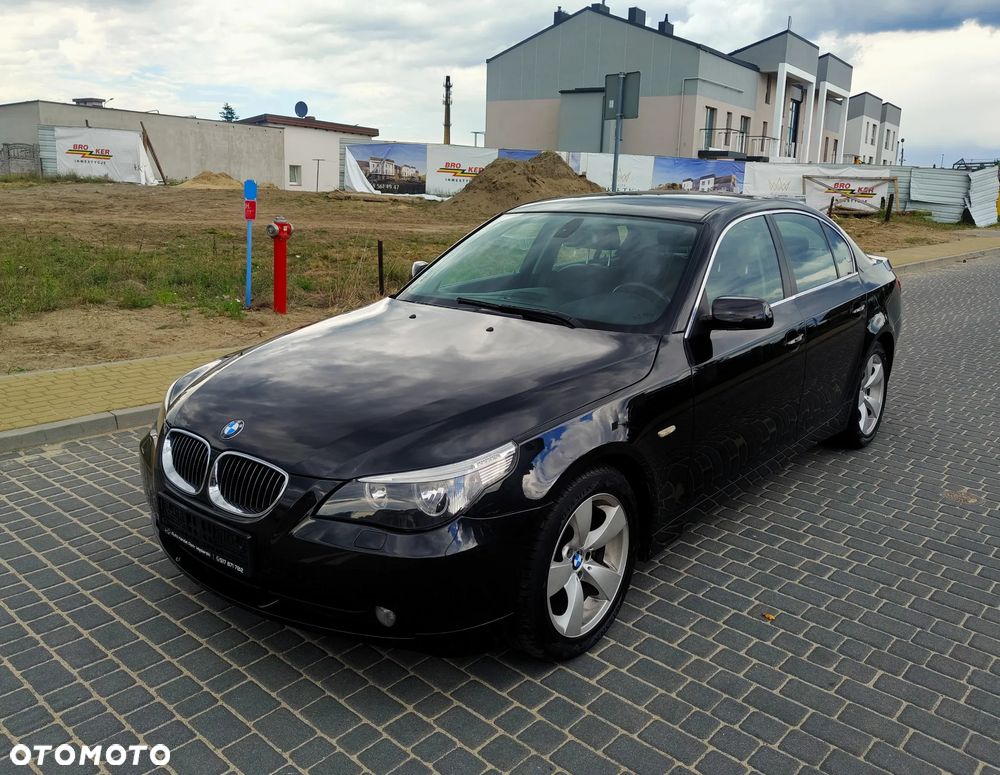 BMW Seria 5 540i Edition Exclusive - 1