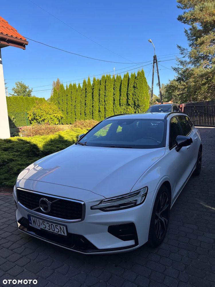 Volvo V60 T4 R-Design - 4
