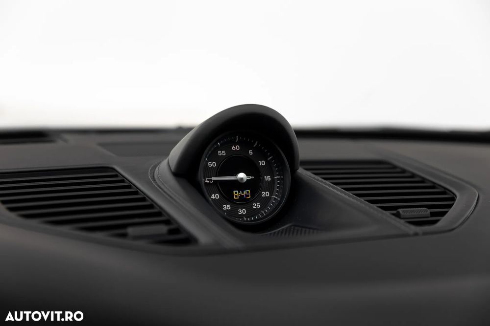 Porsche 911 Carrera PDK - 40