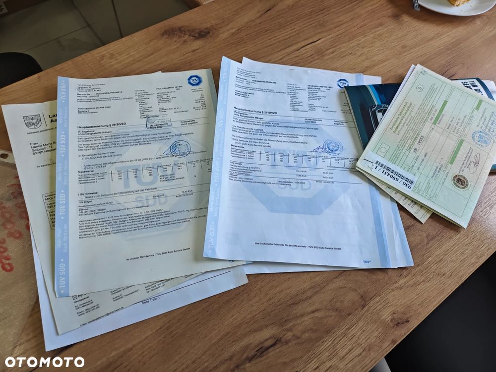 Peugeot 2008 BlueHDi FAP 120 STOP & START Allure - 37