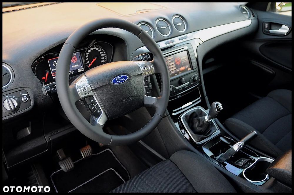 Ford S-Max 2.0 TDCi DPF Titanium X - 5