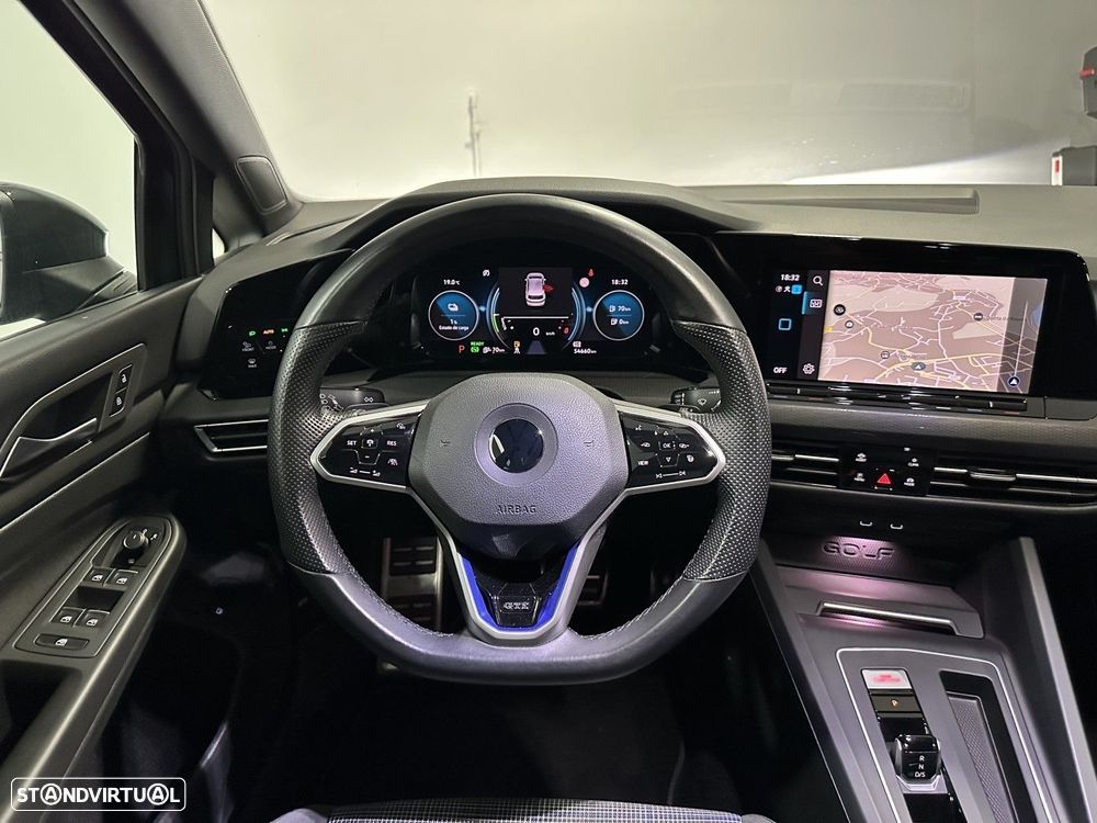 VW Golf 1.4 GTE Plug-In-Hybrid DSG - 17