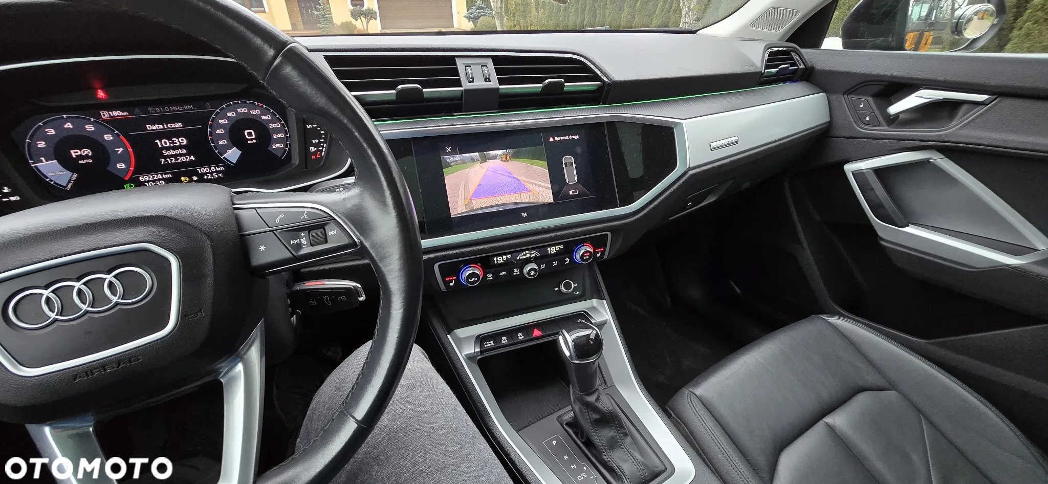 Audi Q3 - 10