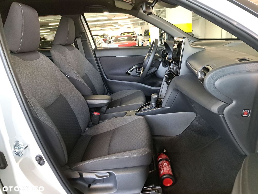 Toyota Yaris Cross Hybrid 1.5 Style - 16