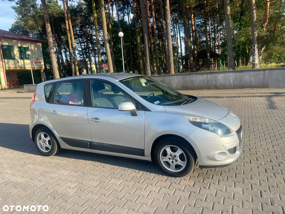 Renault Scenic - 3