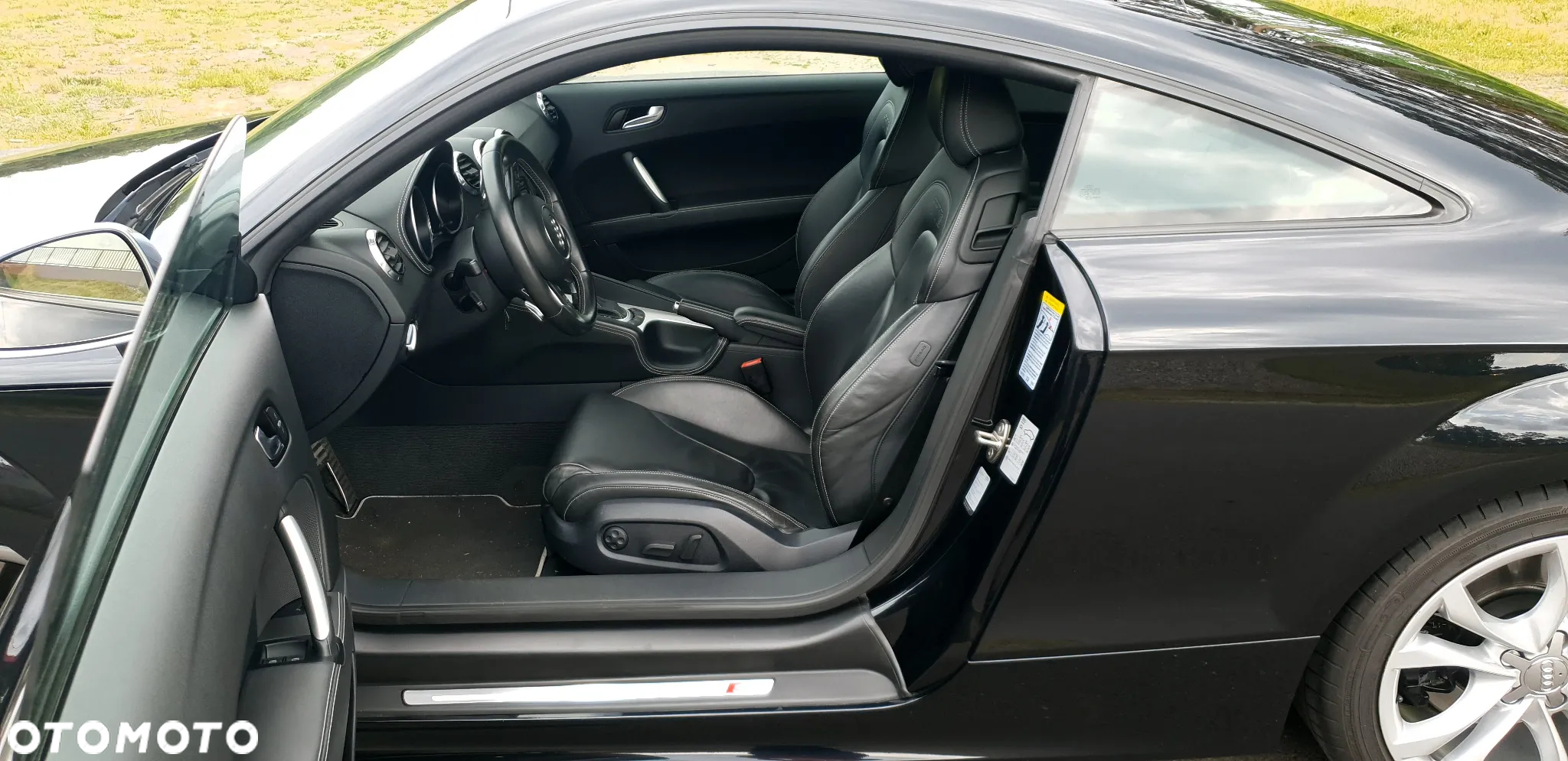 Audi TT S Coupé - 28