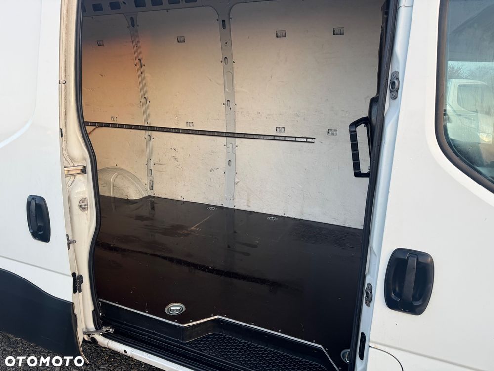 Iveco Daily 35C18 - 9