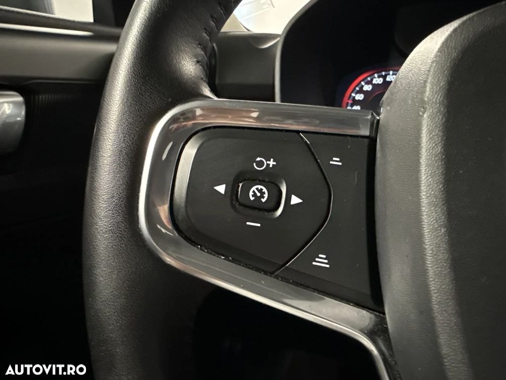 Volvo XC 40 T5 AWD Inscription - 19