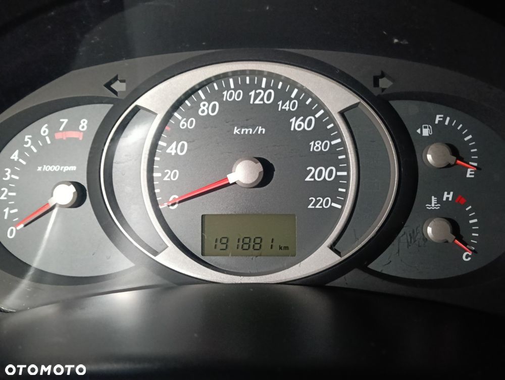 Hyundai Tucson 2.0 2WD GLS - 9