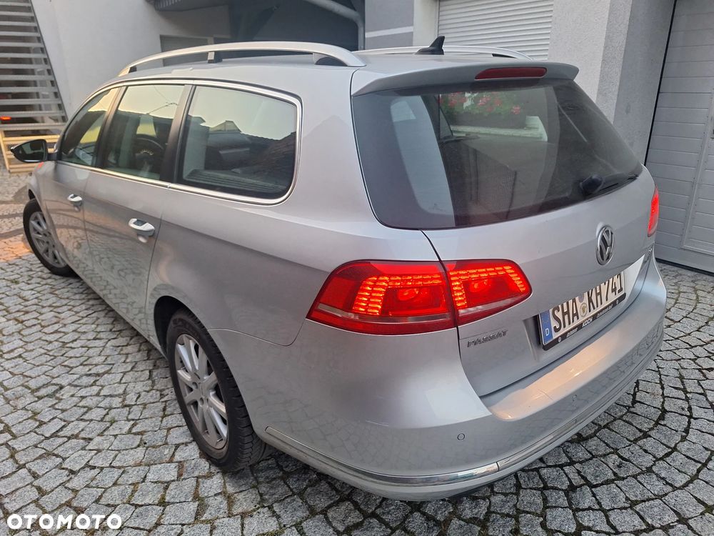 Volkswagen Passat Variant 2.0 TDI BlueMotion Technology Comfortline - 23