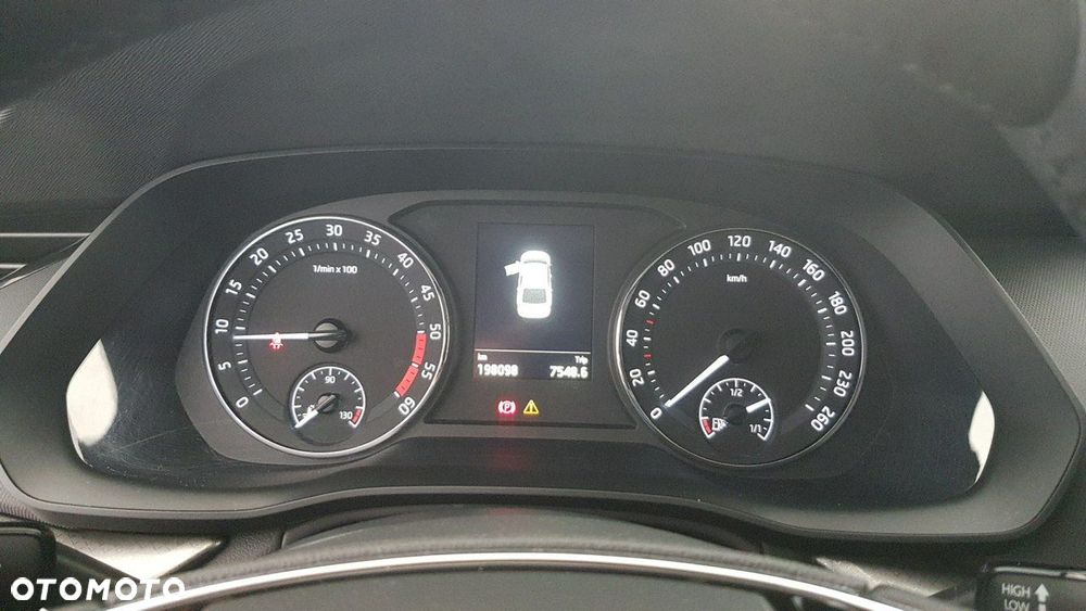 Skoda Octavia - 22