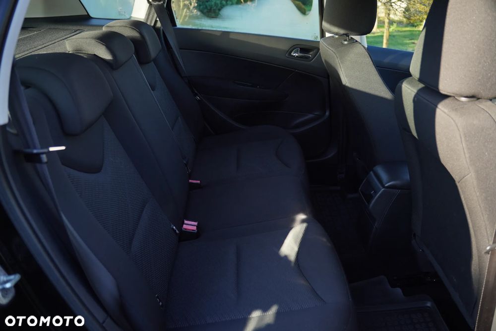 Peugeot 308 1.6 e-HDi Access STT - 8