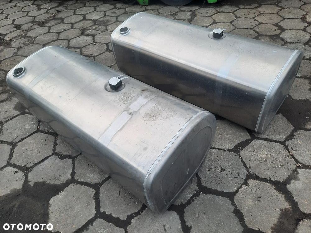 Zbiornik Paliwa Volvo  Renault 505 L - 1