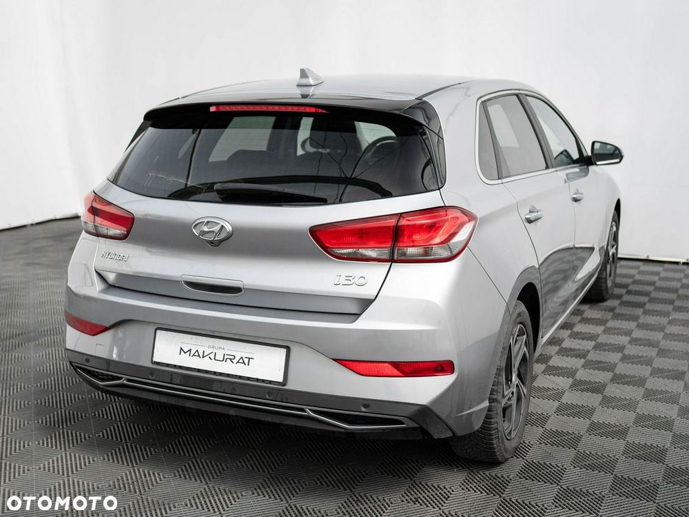 Hyundai i30 1.5 DPI Smart - 6