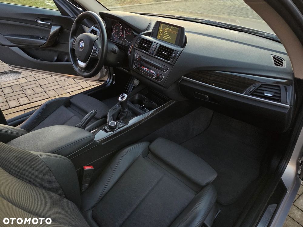 BMW Seria 2 220i Modern Line - 22