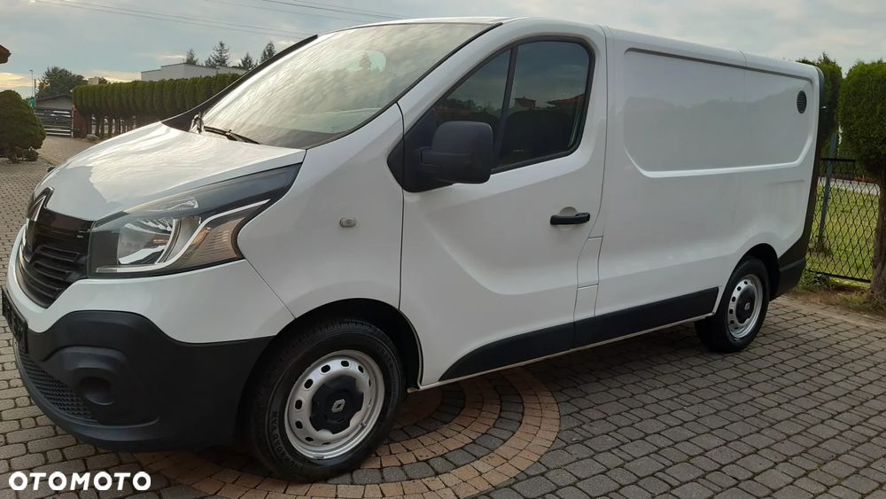 Renault Trafic - 21