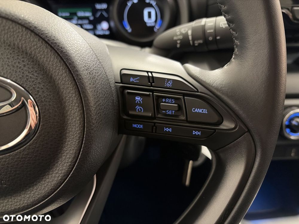 Toyota Yaris - 14
