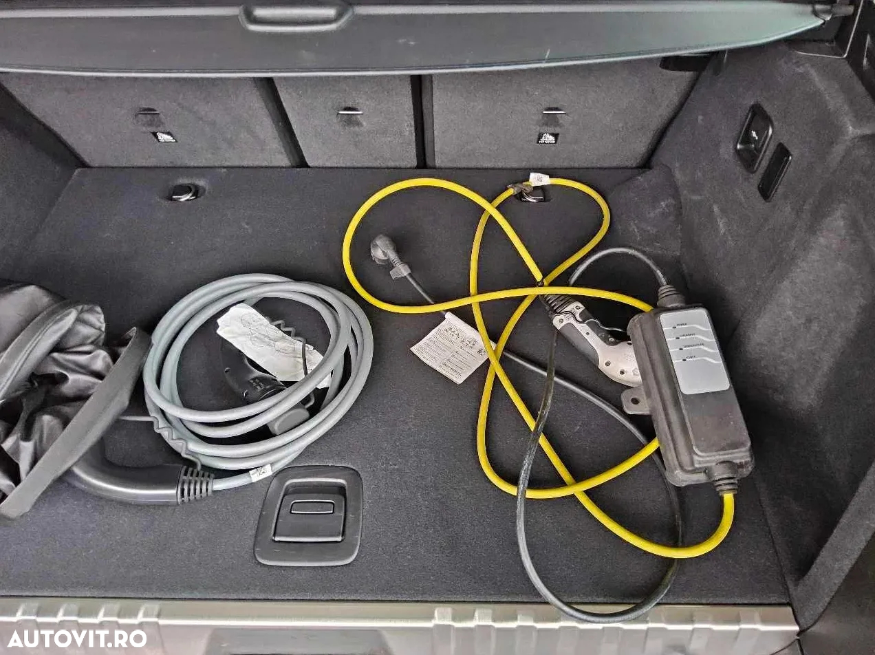 BMW X3 xDrive30e AT PHEV - 12