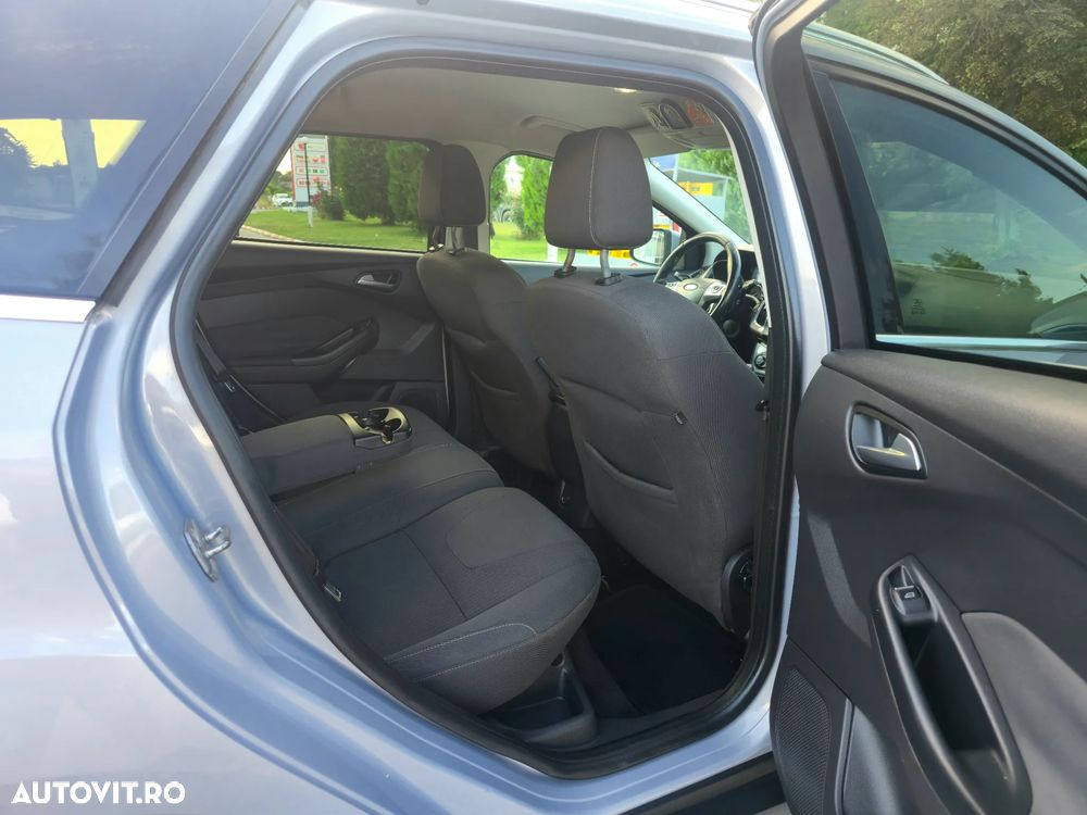 Ford Focus - 7