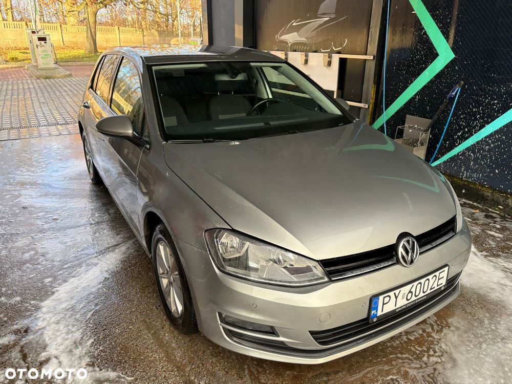 Volkswagen Golf 1.6 TDI BlueMotion Comfortline - 2