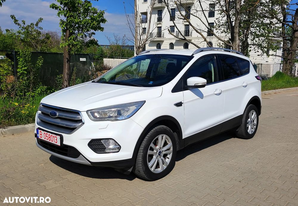 Ford Kuga 1.5 EcoBoost 2x4 Titanium - 7