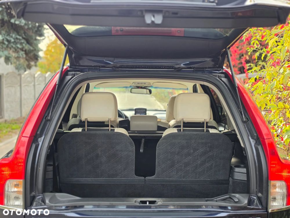 Volvo XC 90 - 21