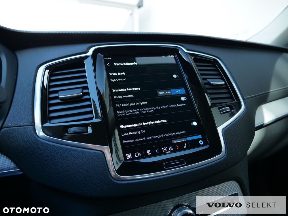 Volvo XC 90 - 29