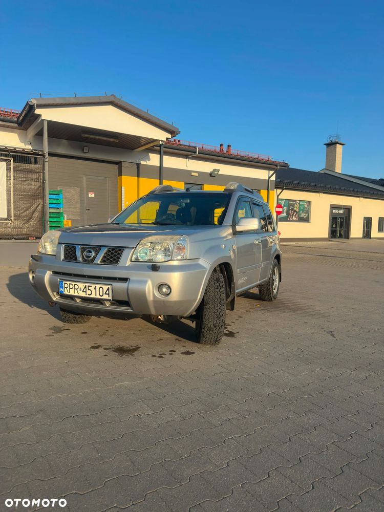 Nissan X-Trail 2.2 dCi 4x4 Columbia - 3