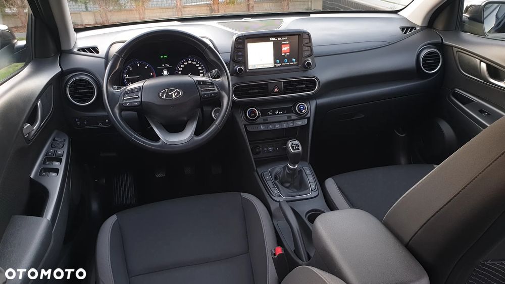Hyundai Kona - 17