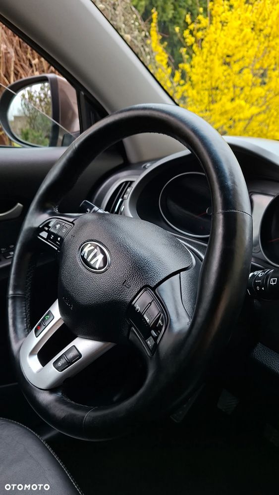 Kia Sportage 1.6 GDI 2WD Dream-Team Edition - 26