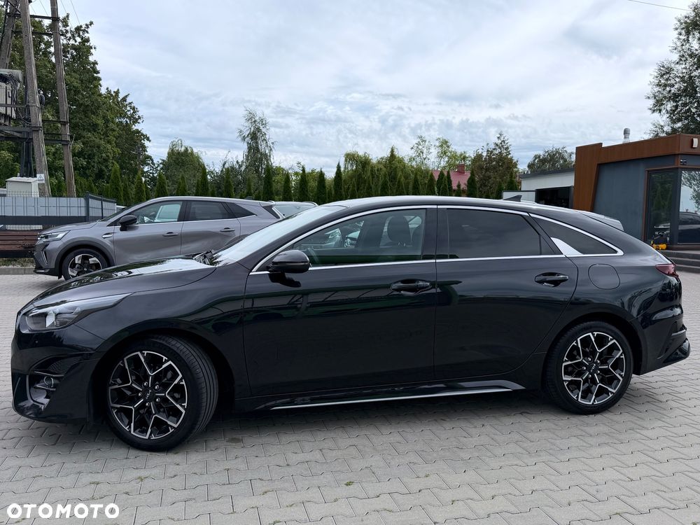 Kia ProCeed 1.5 T-GDI DCT7 OPF GT LINE - 4