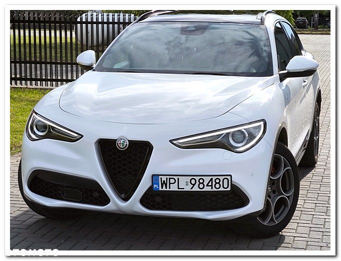 Alfa Romeo Stelvio 2.0 Turbo 16V AT8-Q4 Executive - 9