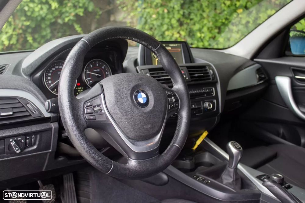 BMW 116 d EDynamics Line Sport - 9