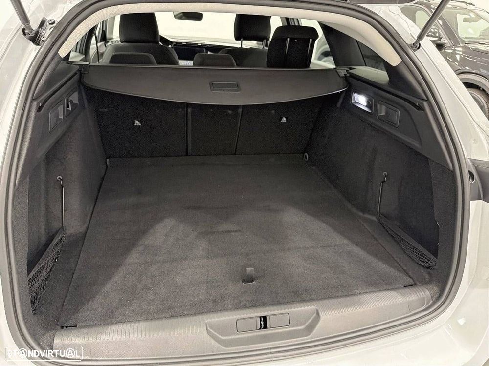 Peugeot 308 1.5 BlueHDi Style EAT8 - 6