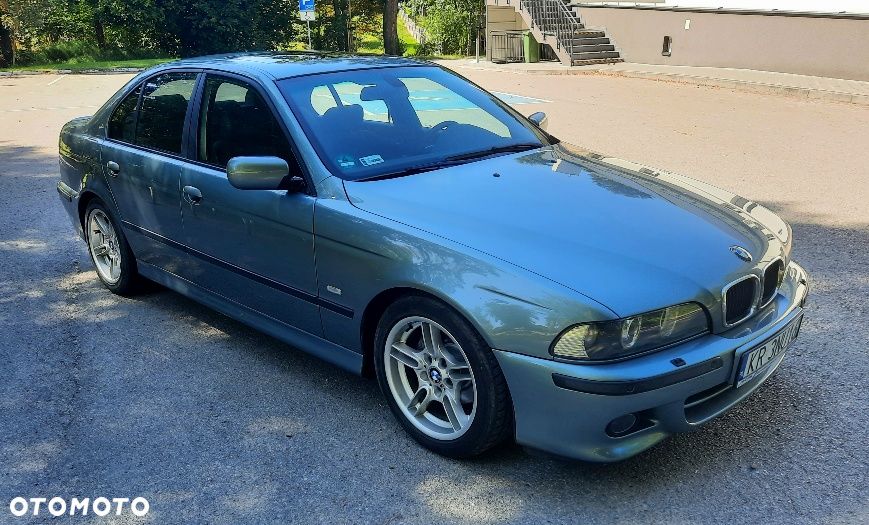 BMW Seria 5 525i - 1