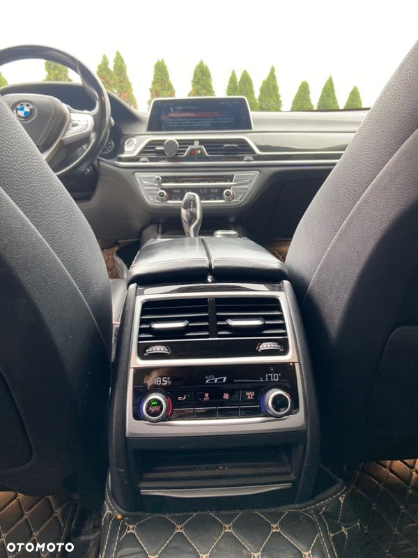 BMW Seria 7 - 14
