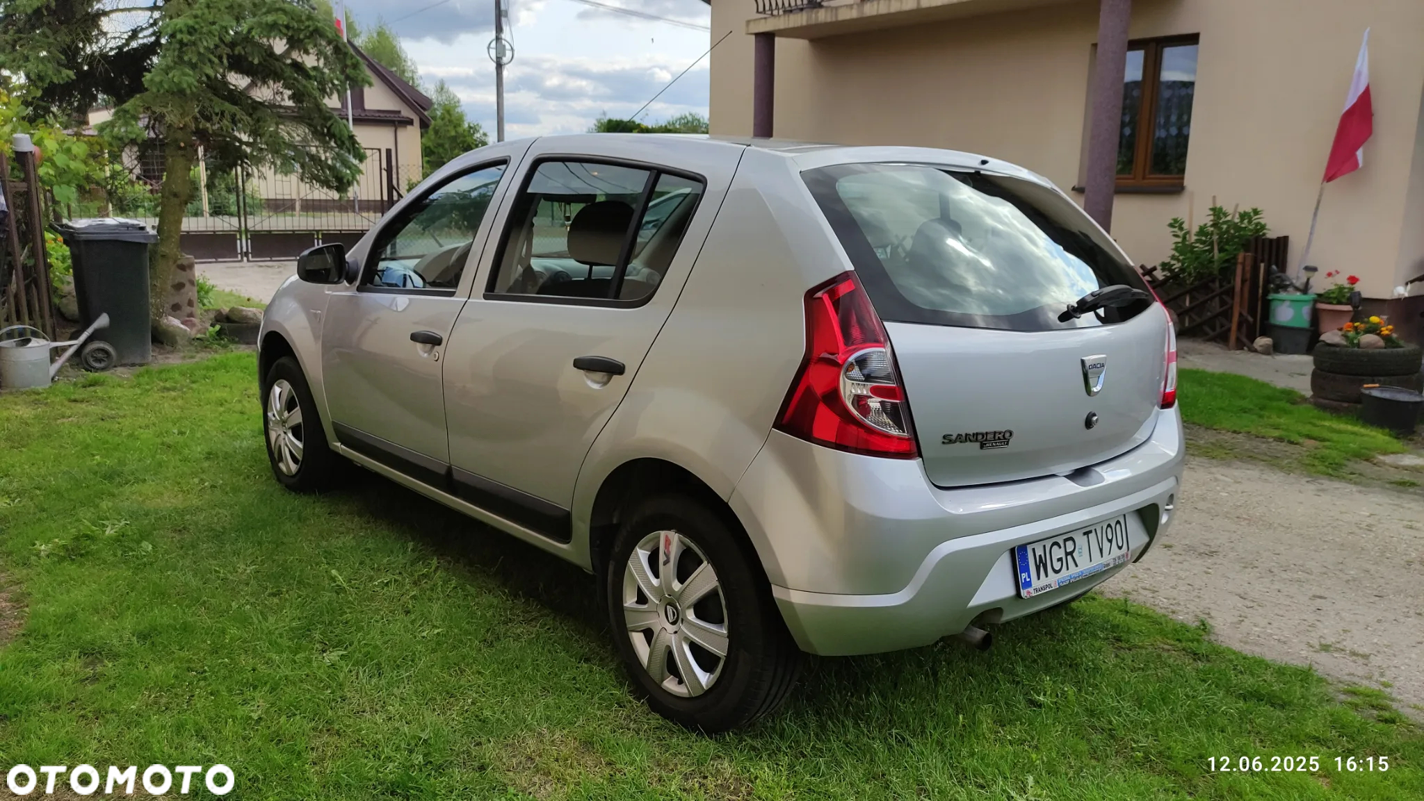 Dacia Sandero 1.2 16V 75 Ambiance - 3