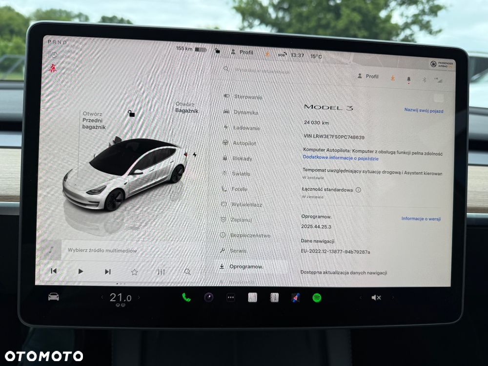 Tesla Model 3 - 20