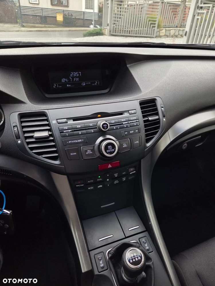 Honda Accord 2.0 Elegance - 15