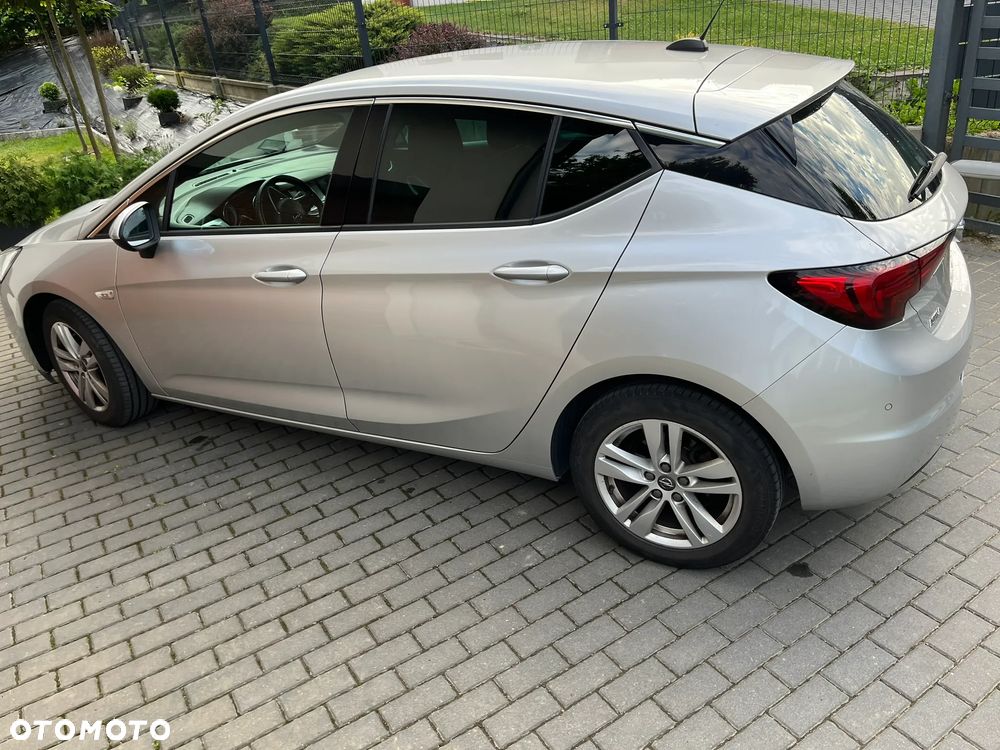 Opel Astra 1.2 T Ultimate S&S - 5