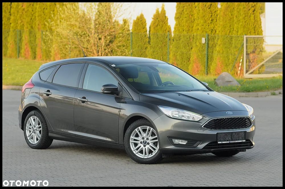 Ford Focus - 1