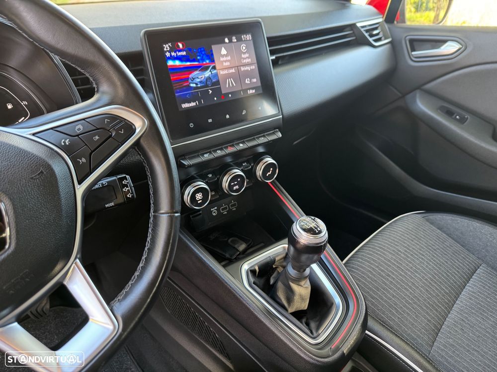 Renault Clio TCe 90 TECHNO - 28