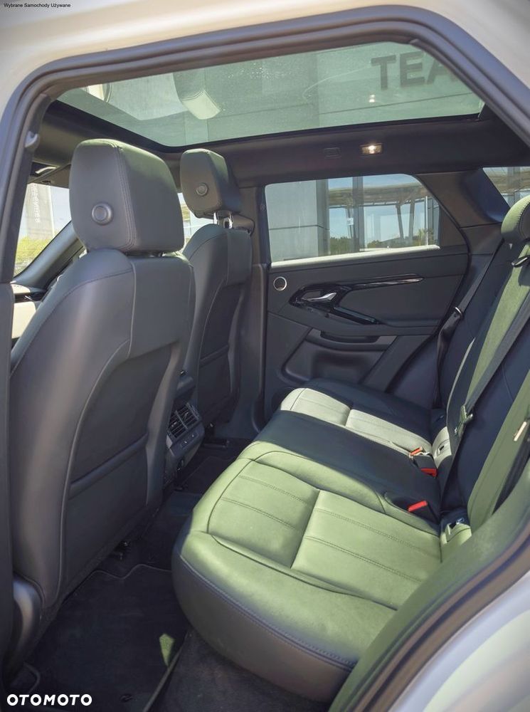 Land Rover Range Rover Evoque - 17