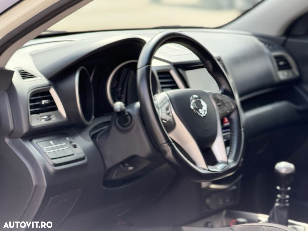 SsangYong Tivoli e-XDi 160 2WD Quartz - 5